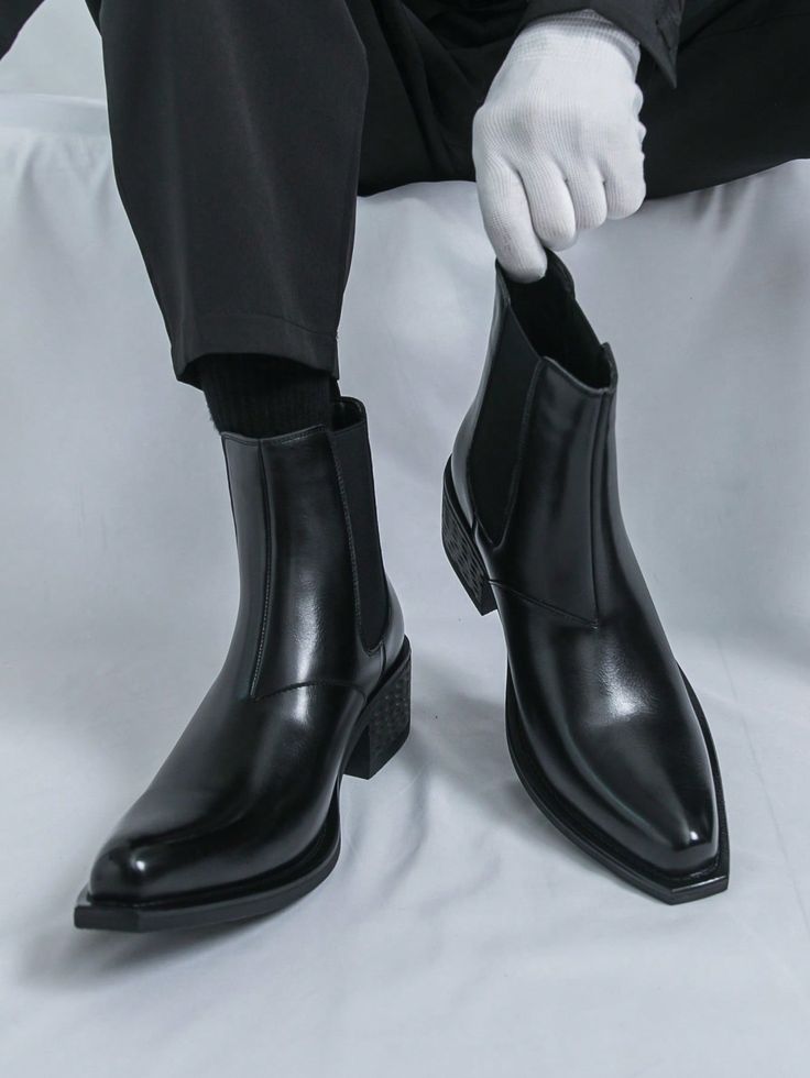 Men's Footwear