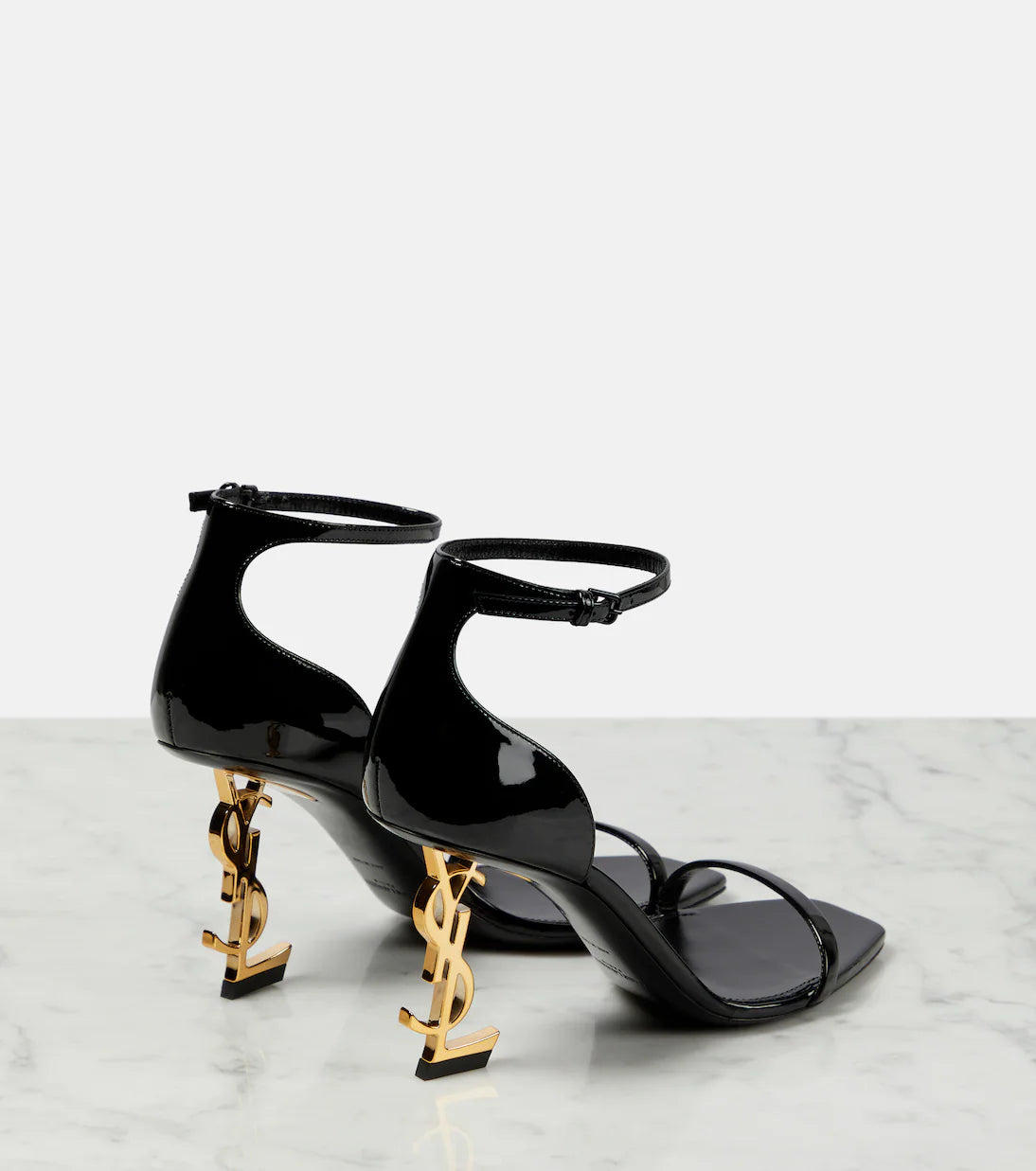 YSL Sandals in patent leather