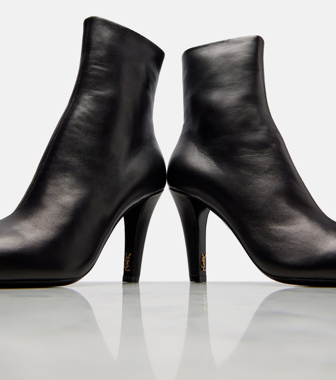 Saint Laurent Jill 95 leather ankle boots